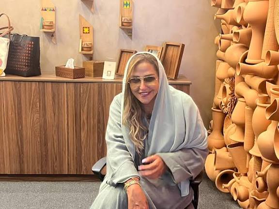 services-03 سمو الأميرة لمياء بنت ماجد الأمين العام لمؤسسة الوليد للإنسانية